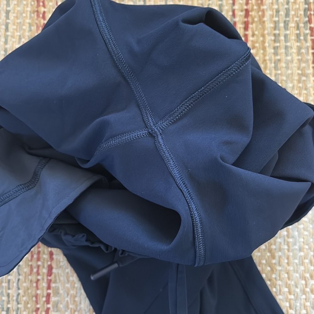 LULULEMON high rise jogger in navy - Picture 9 of 9